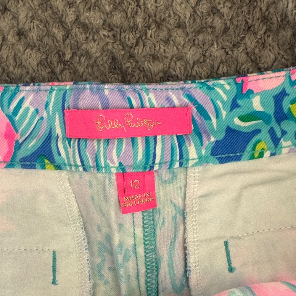 Lilly Pulitzer Pink Blue Green Floral High Waist Shorts - Picture 2 of 3